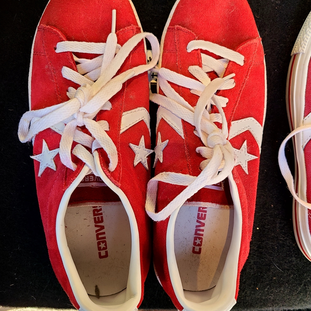Converse Kids Red Star Sneakers